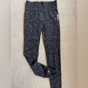 GymShark Leggings black camo